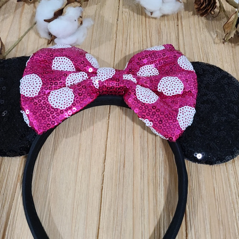 🐭🐭NEW🐭🐭ADORABLE!! MINNI MOUSE EARS Headband in PINK